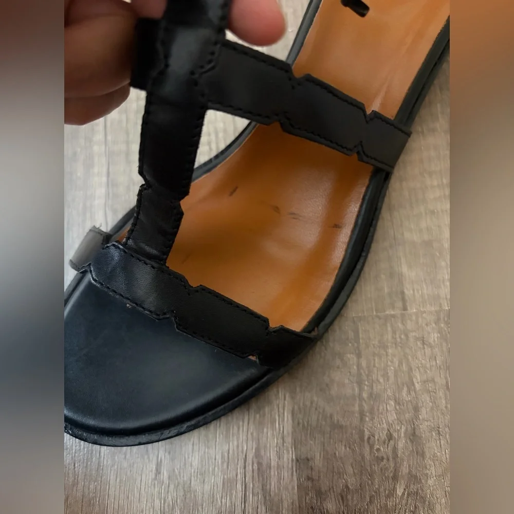 Aquatalia strap leather